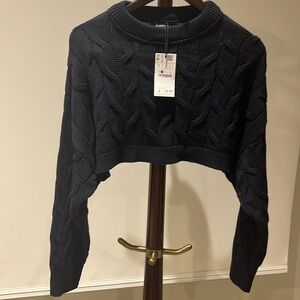 Navy blue short knitted sweater, long sleeves
